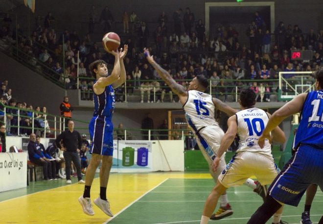 Monacchi: "Tenemos muchas ganas de jugar playoffs"