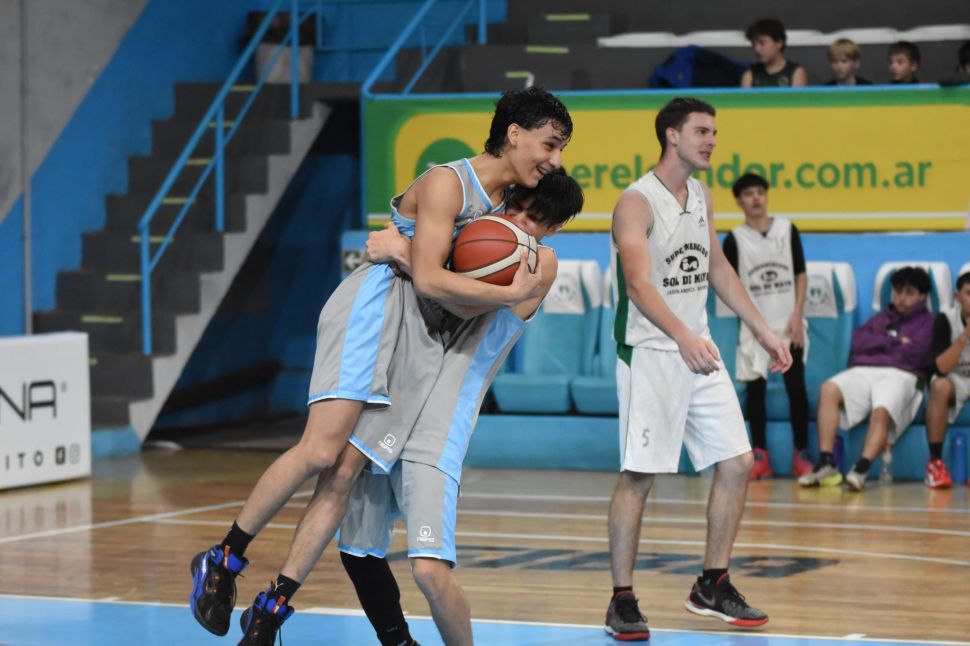Oberá con playoffs, formativas y charlas