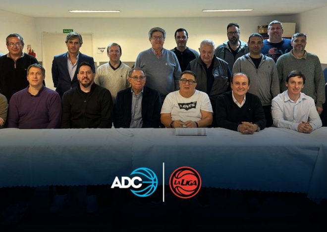 Reunión entre los Clubes de LN – LA