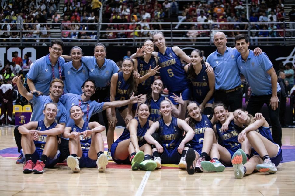 Podio y boleto para las U15