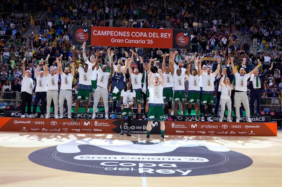 Copa del Rey: Lo encerró en la caja