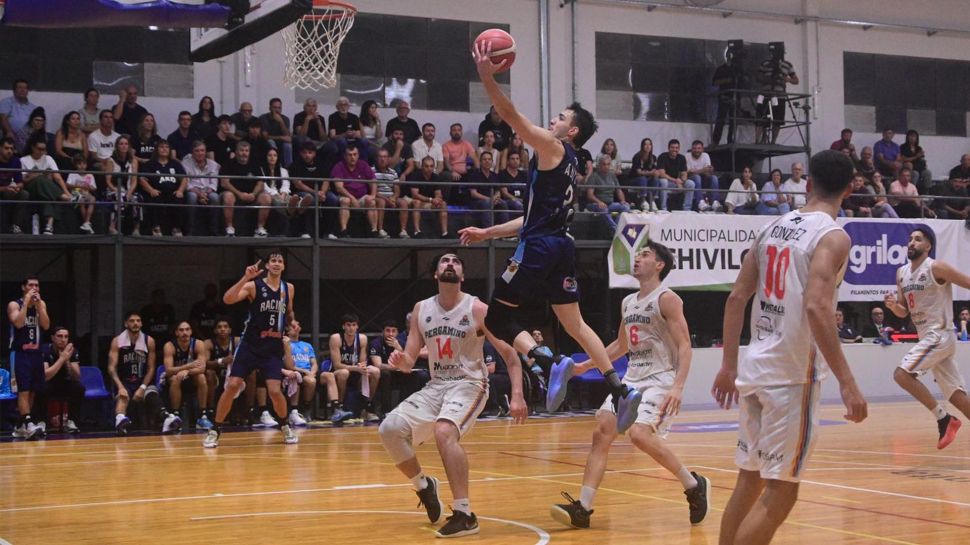 Racing con contundencia, La Unión empató de local