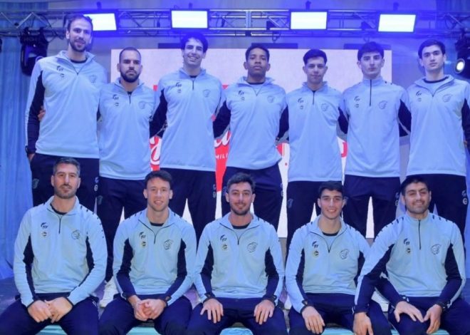 Racing presentó su plantel y ya está en marcha