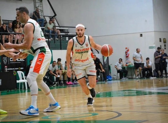 Lombardi le dio el tercero